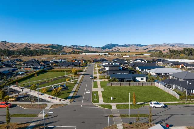 2 Kittyhawk Road Burleigh_1