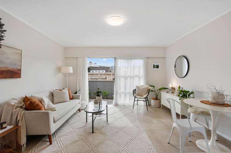 3/32 Fowlds Avenue Sandringham_5