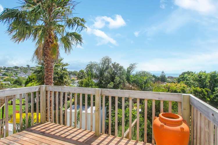 15 Gledstane Road Stanmore Bay_1