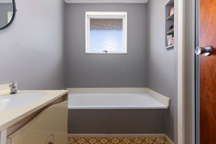 297 Hendersons Road Hoon Hay_18