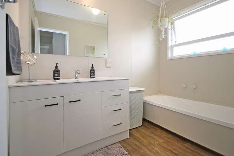 10 Tawa Place Tokoroa_13