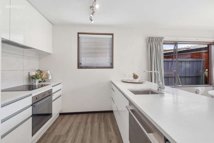 2/104 Trafalgar Street Saint Albans_10