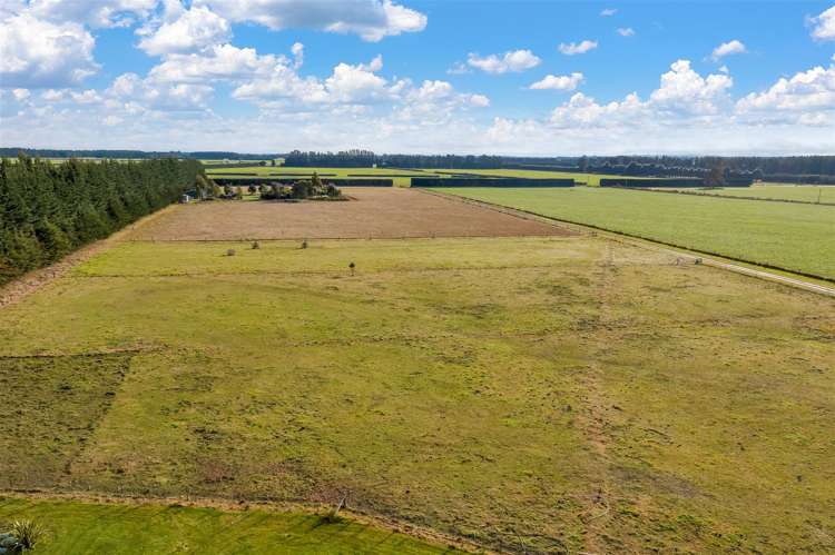 970 Poyntzs Road West Eyreton_27