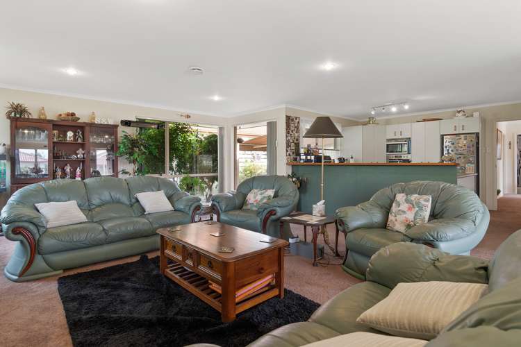 24 Gleneagles Drive Aongatete_7