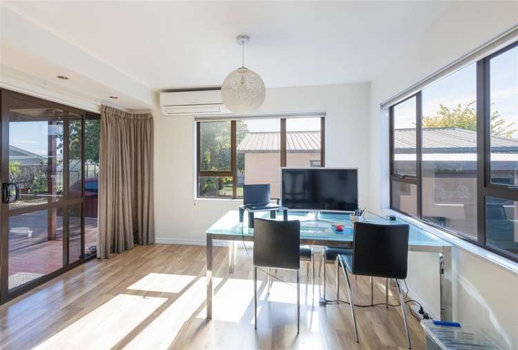 3 Fauchelle Avenue Richmond_11