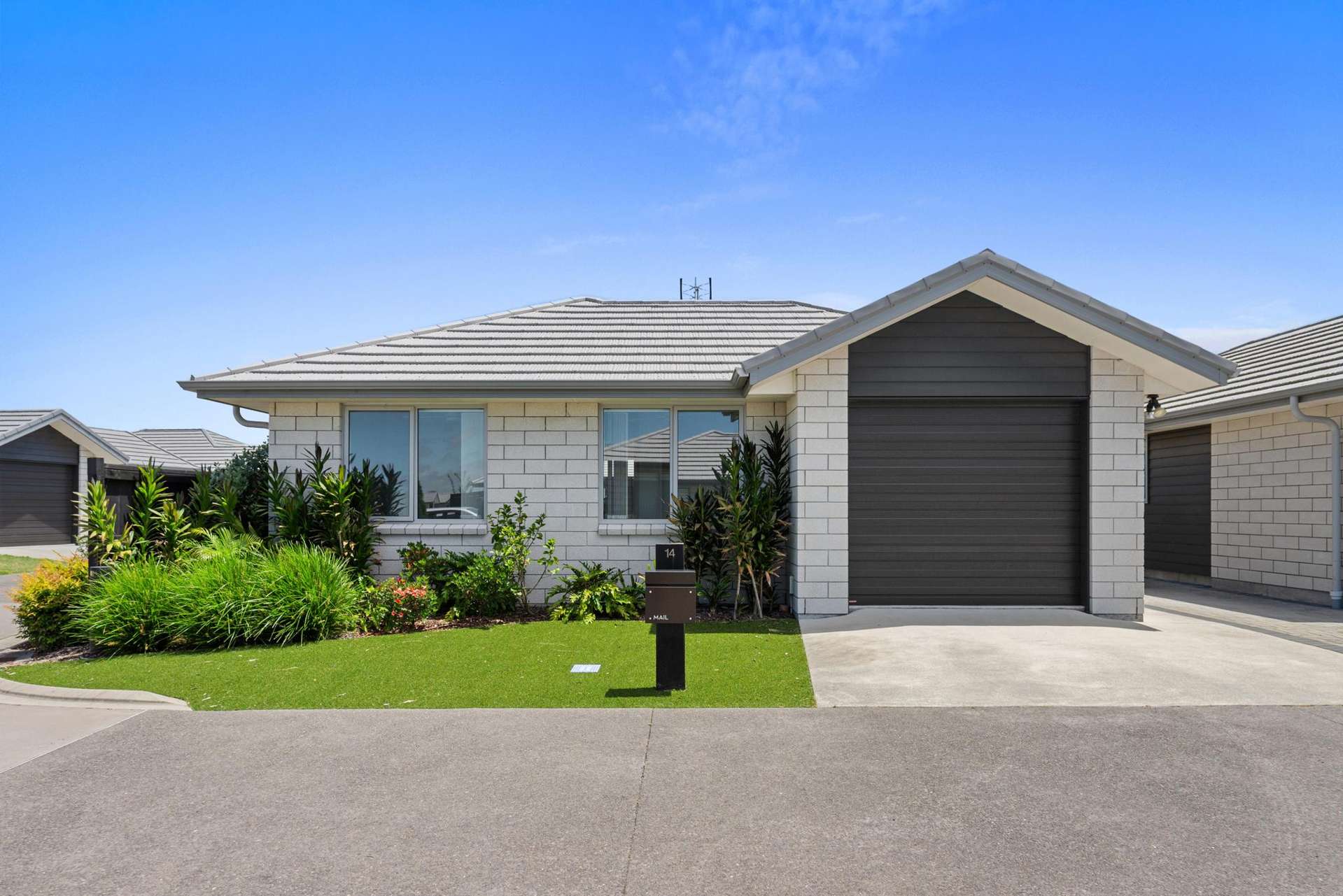 14 Lance Way (Dunes Lifestyle Village) Papamoa_0