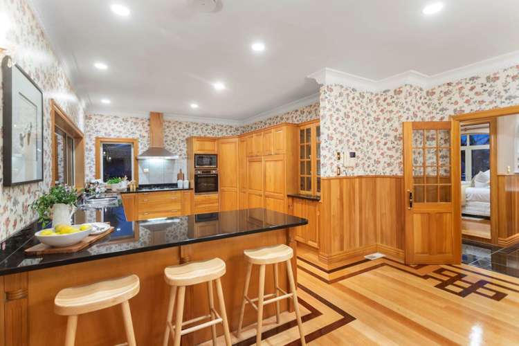 198 Grand Drive Remuera_11