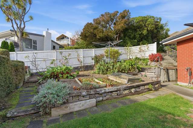 39 Te Awakura Terrace Mount Pleasant_3
