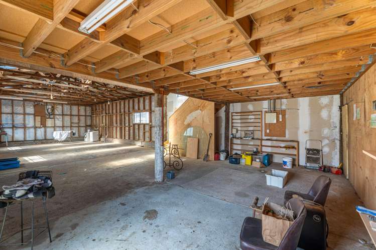 28 Tahi Road Ostend_11