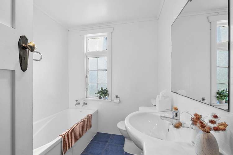 387 Smart Road Hillsborough_13