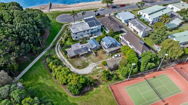 1 The Esplanade Eastern Beach_3