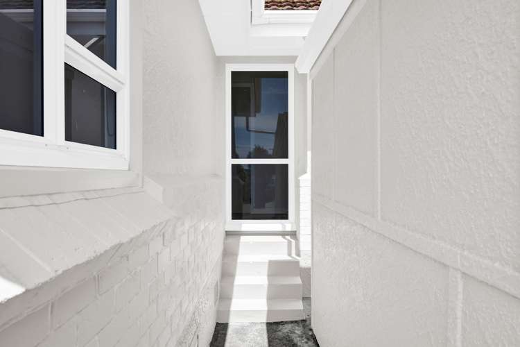 1354 Devon Road Waitara_21