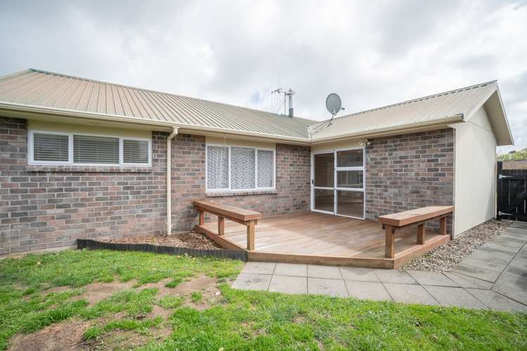 31 Strachan Way Highbury_21
