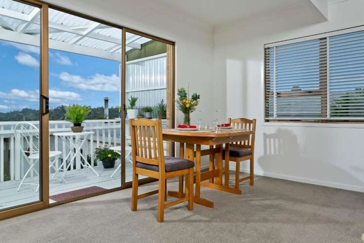 1/4 Lynn Road Bayview_12