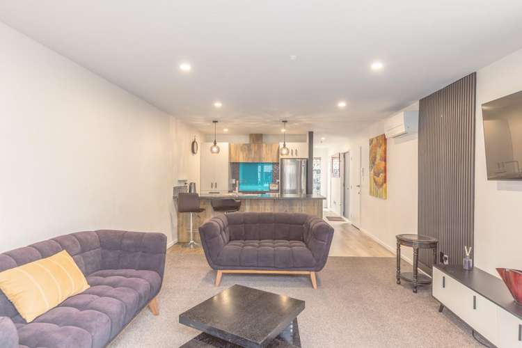 25b Champion Street Edgeware_4