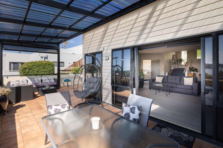 8 Lorrigan Way Welcome Bay_34