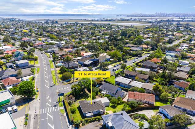 11 Te Atatu Road Te Atatu South_1