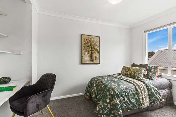 18b South Street Tawa_7