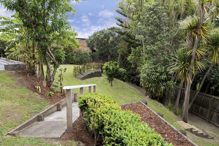 72 Pah Road Cockle Bay_25