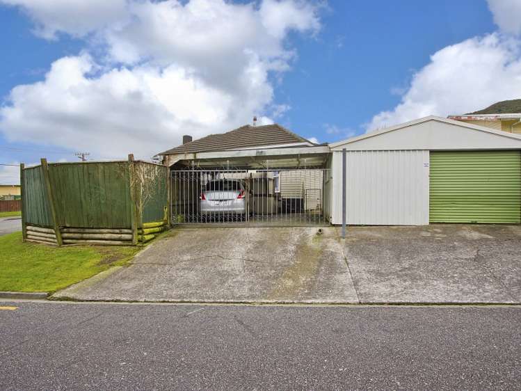32 Ruthven Road Wainuiomata_15