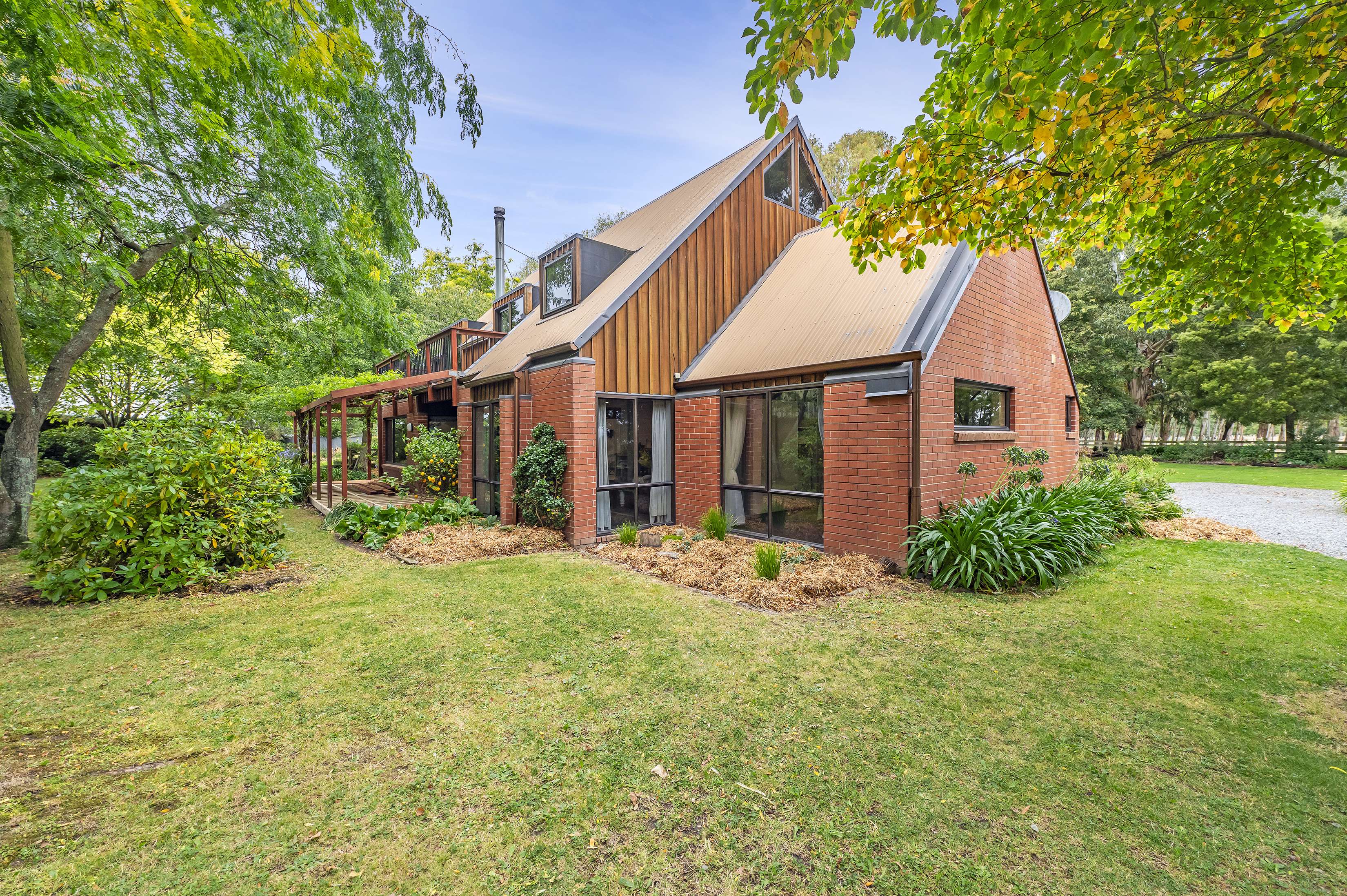 381 Brookside And Irwell Road Leeston Selwyn Houses for Sale