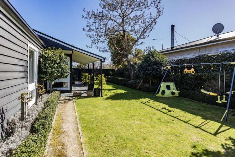 110 Idris Road Bryndwr_24