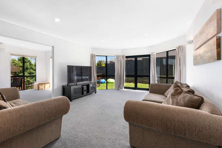 6 Saunders Close Whitby_7