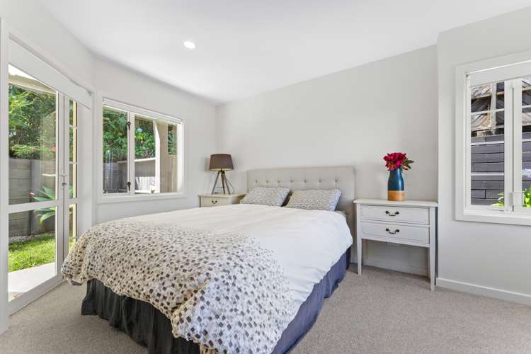 2/20 Gulf View Road Murrays Bay_14