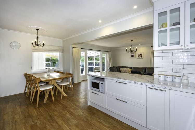 49 Stanbury Avenue Somerfield_16