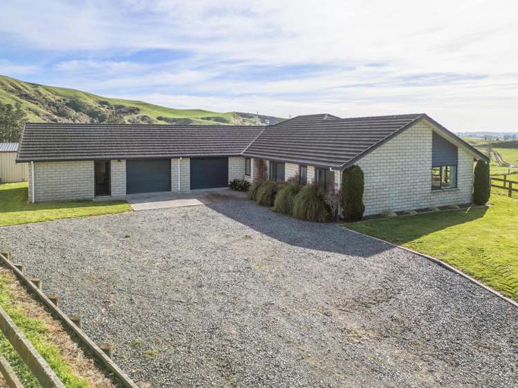 196 Happy Valley Road_0