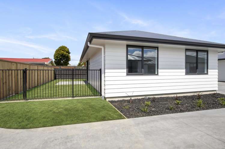 2/18 Betley Crescent 1062_1
