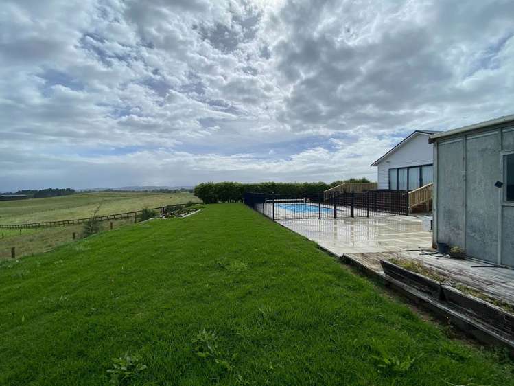 8 Whangapouri Road Karaka_16