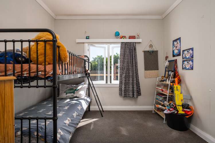 13 Lewis Street Kaiti_12