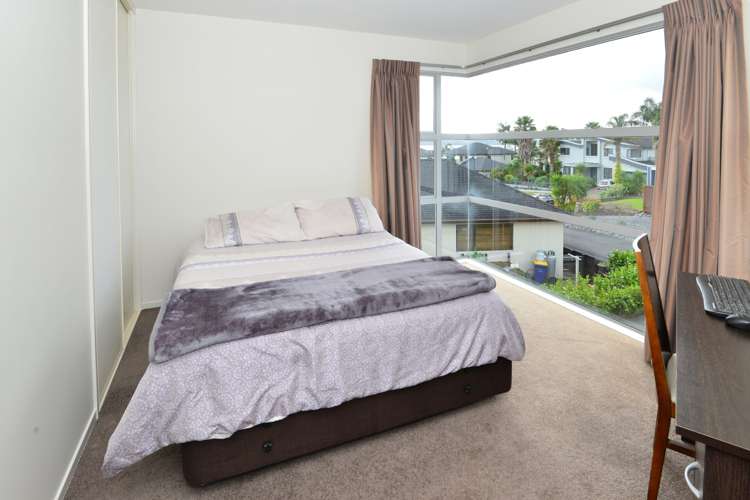 9 Lupetti Rise West Harbour_11