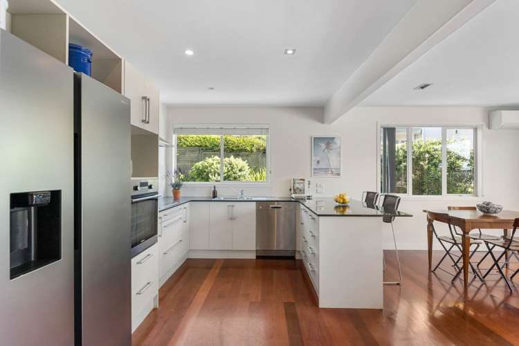 14 Tui Street Torbay_7