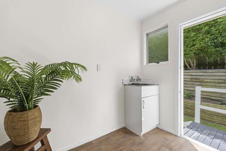 1/25 Tahurangi Place Spotswood_12