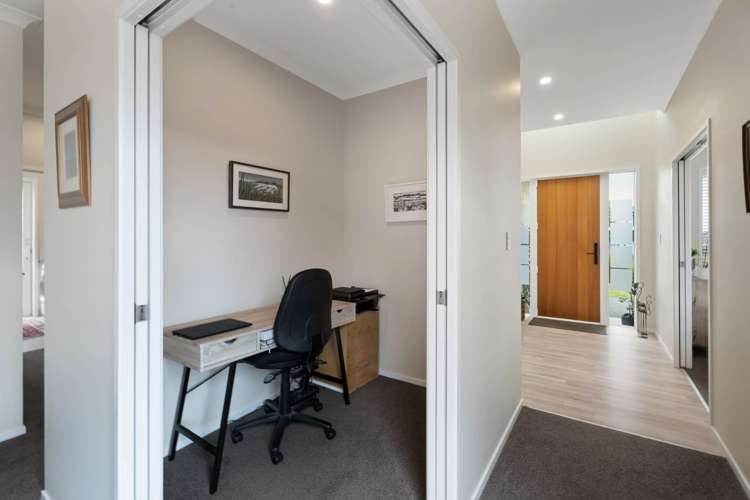 64 Eighth View Avenue Beachlands_4