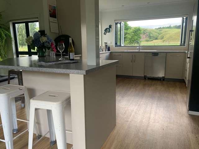 306 Karapiro Road Cambridge_2