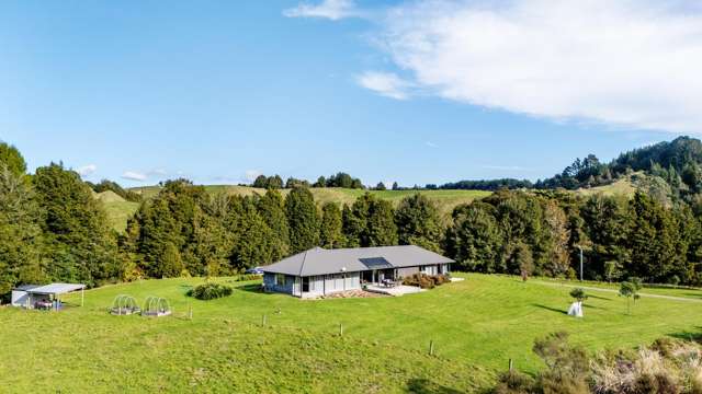 693A Stanley Road Wainui_3