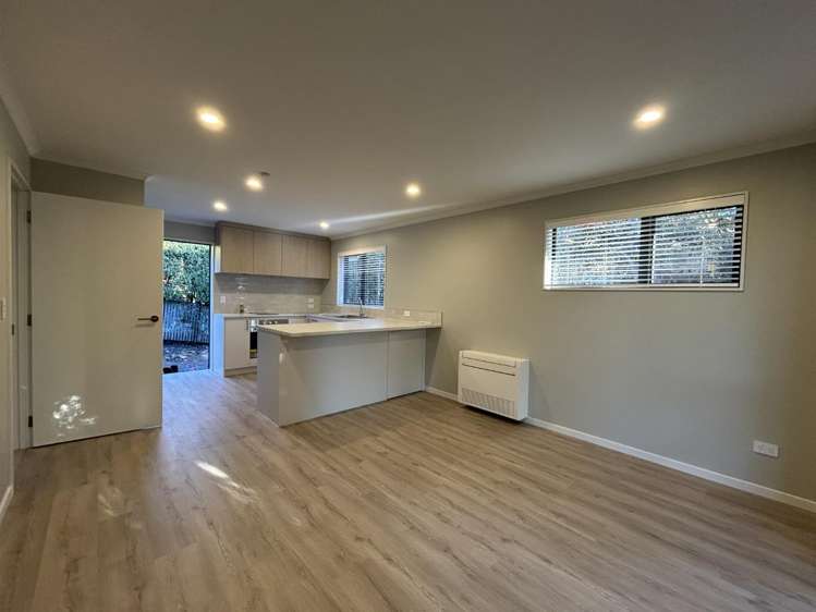 6A Lionel Place 11192_1