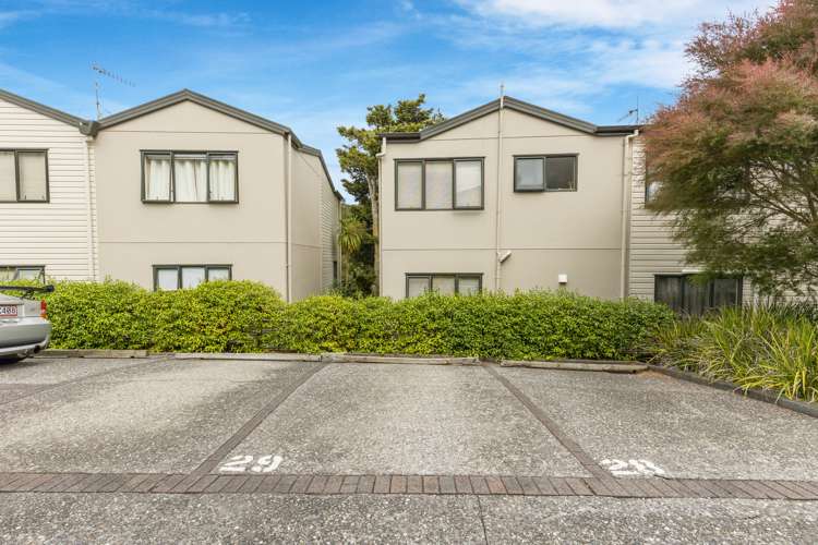 29/8 Flynn Street Birkdale_15