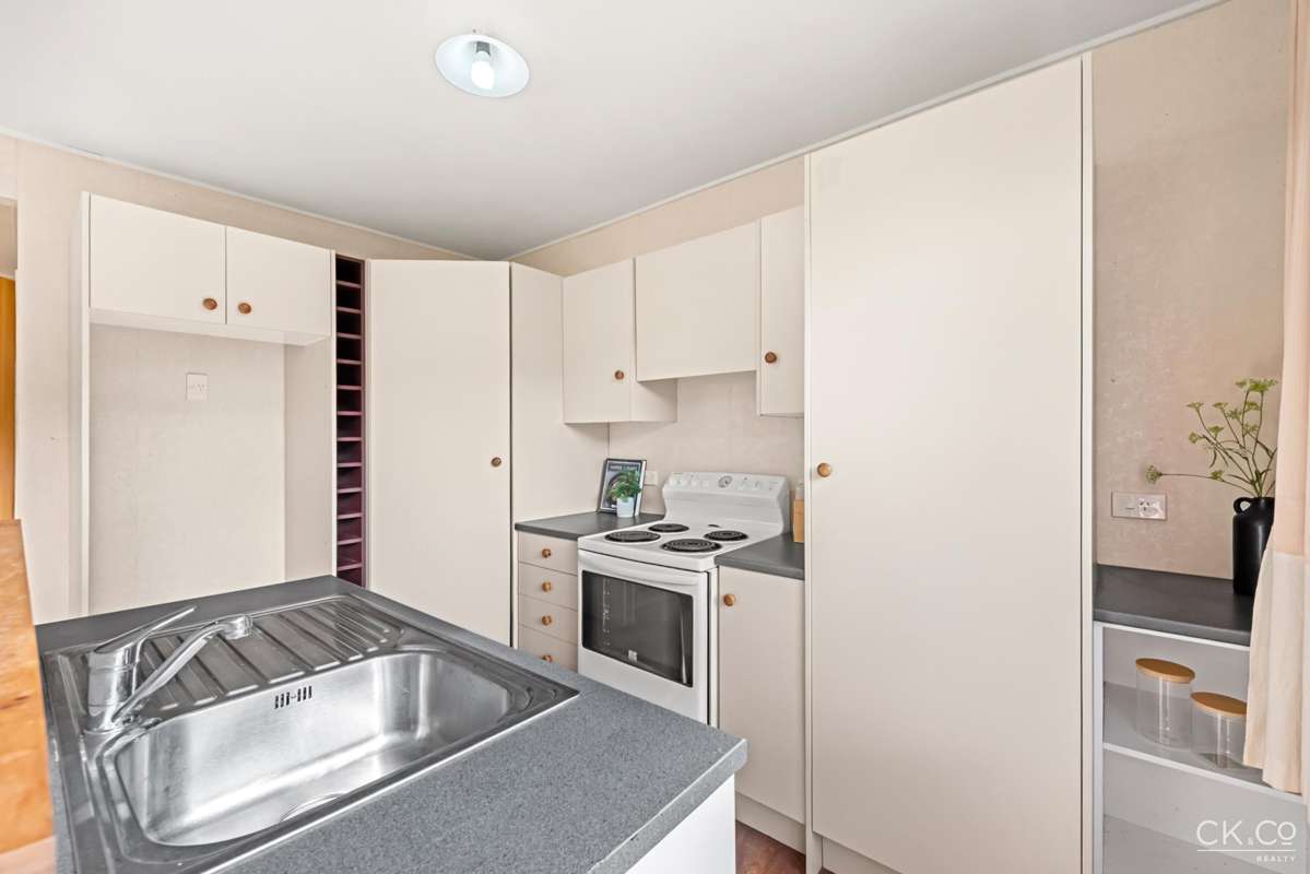 63f Black Beech Street_3