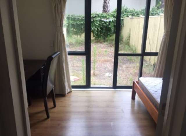 42/17 Lyon Avenue Mount Albert_4