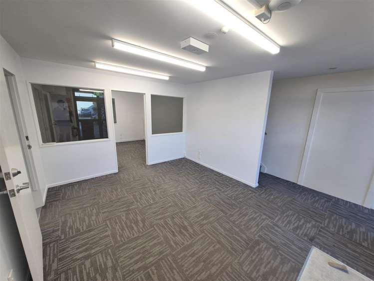 Unit D/5 Tenahaun Place Wigram_5