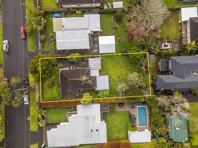 Glendowie - 809m2 Land in Prime Location!