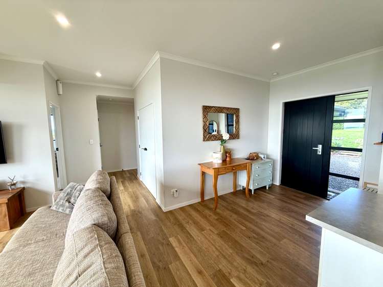 669A Te Hutewai Road Raglan_2