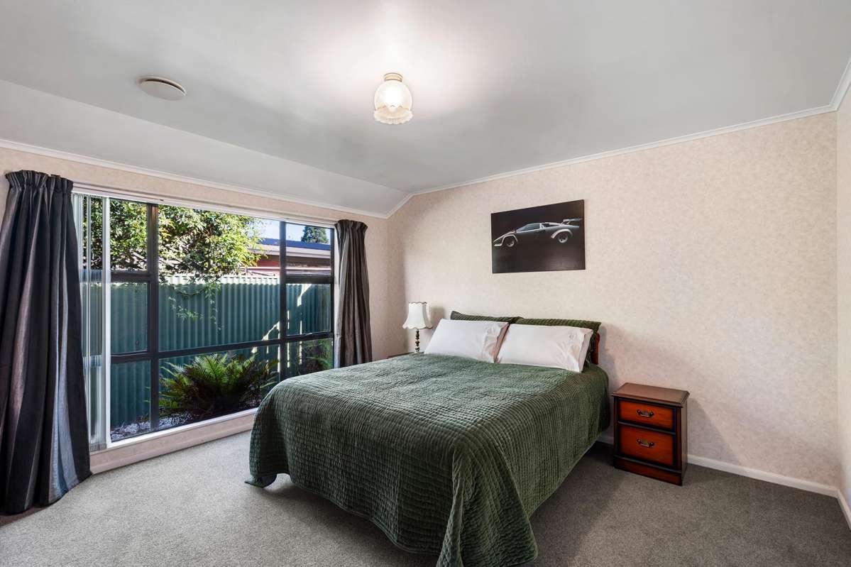 2/611 Roberts Street_3