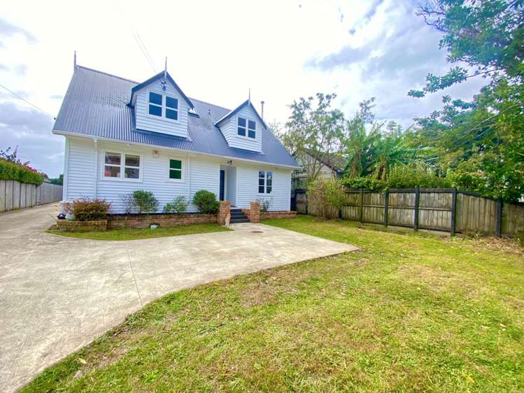 31 Preston Avenue Mt Albert_33