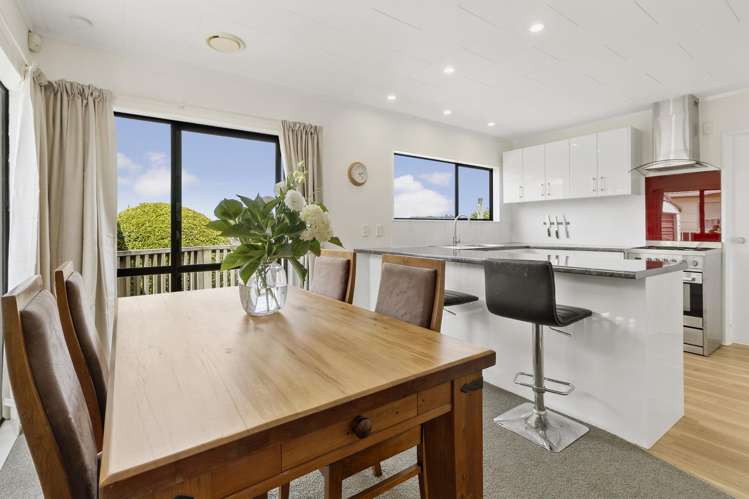 12b Cathie Place Karori_4