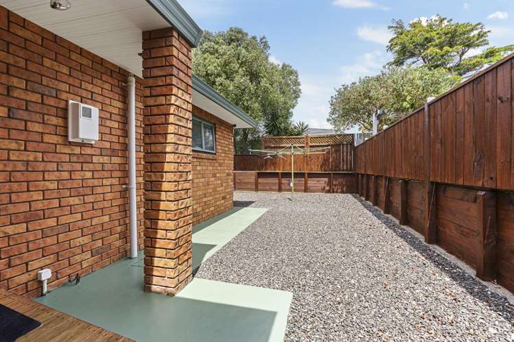 148 Parklands Avenue Bell Block_21